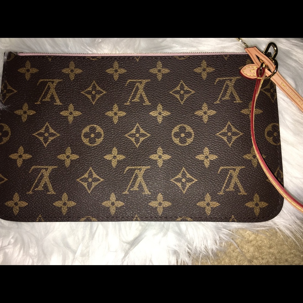 Louis Vuitton monogram wristlet